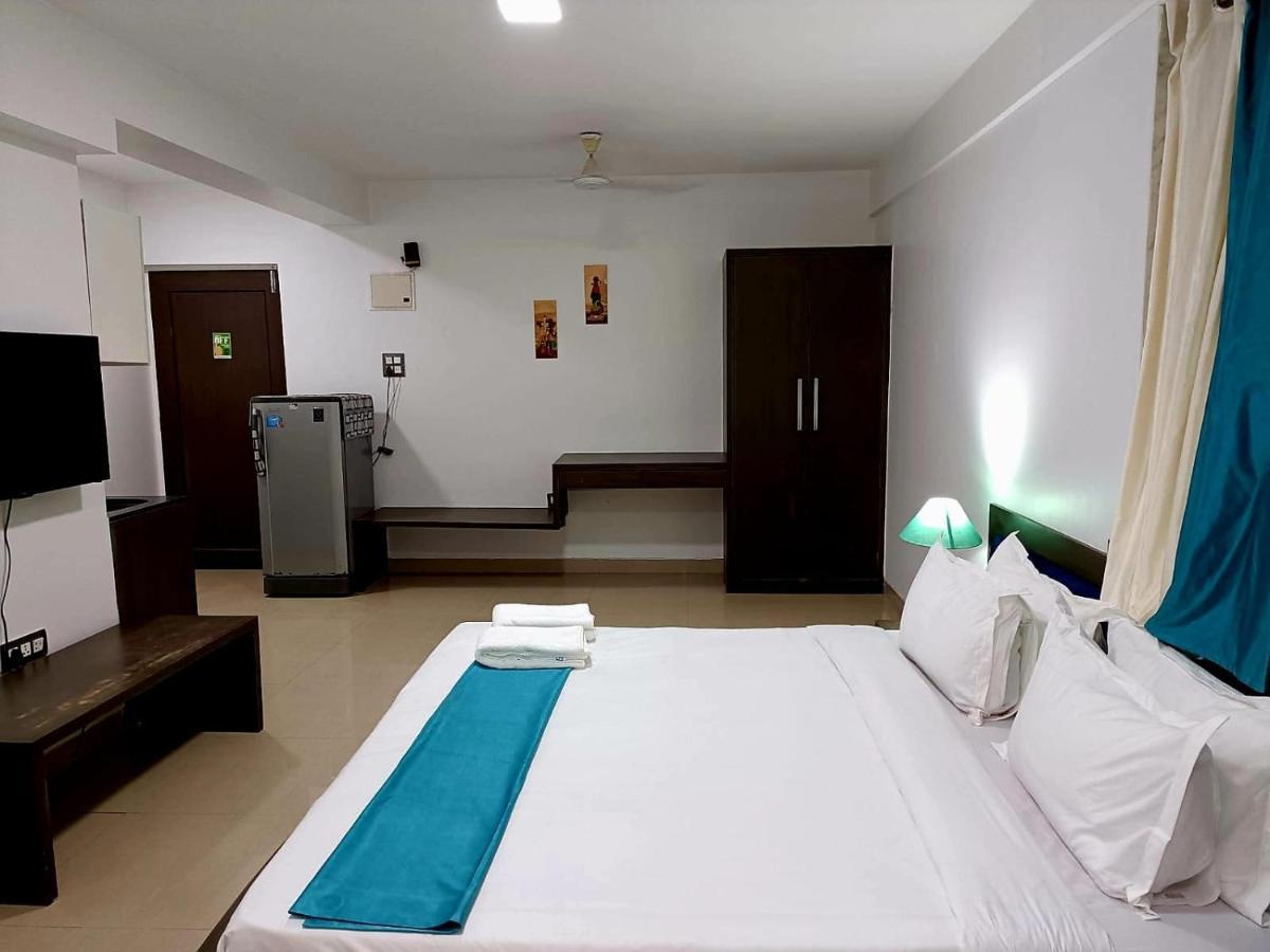 Yoyo Goa, The Apartment Hotel Вагатор Экстерьер фото