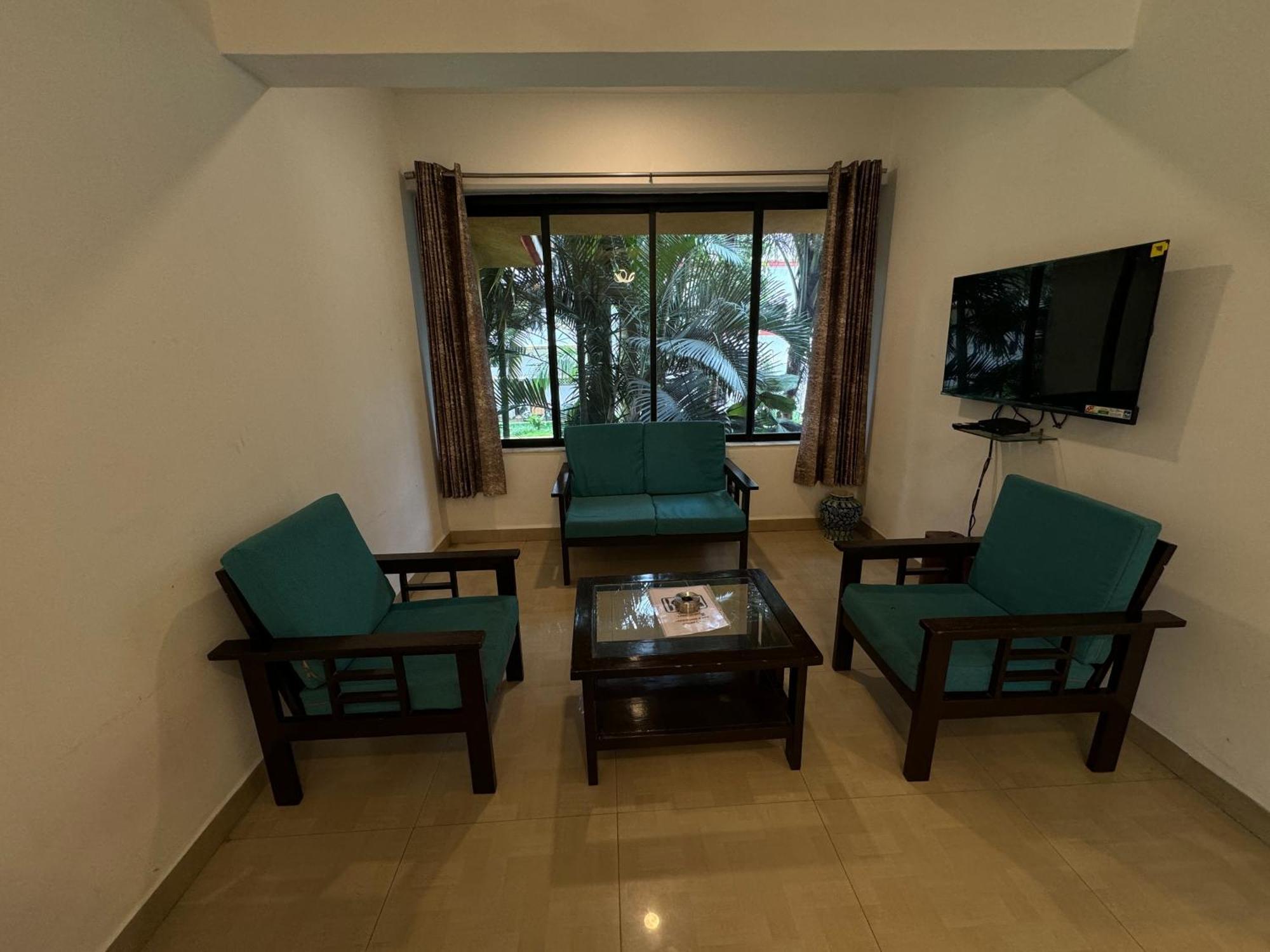 Yoyo Goa, The Apartment Hotel Вагатор Экстерьер фото